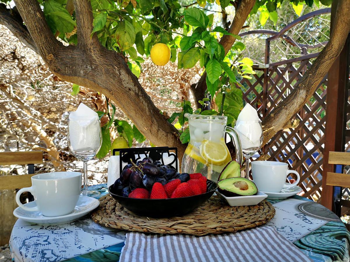 Tedy'S Townhouse-Margarita Gardens Villa Paphos Buitenkant foto